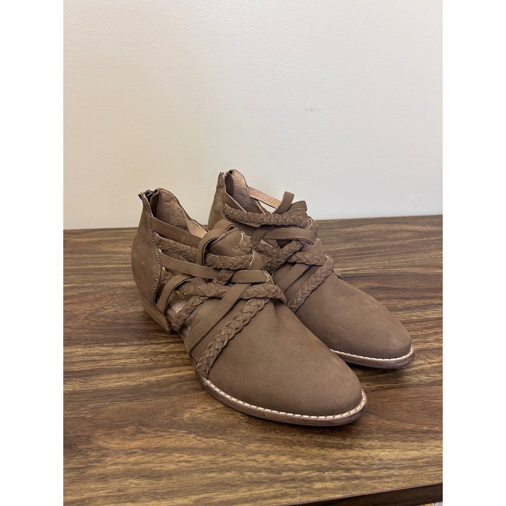 Seychelles Braided Cutout Ankle Booties Taupe Wedge‎ Heel Women's Size 6